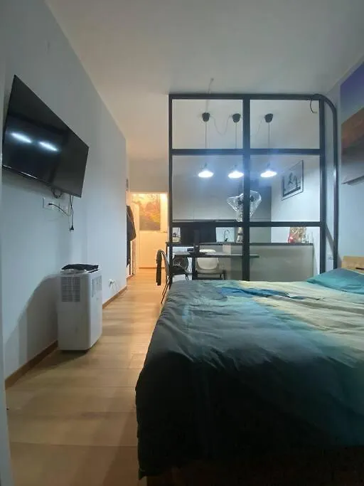 Appartamento In Zona Centrale Milánó Olaszország